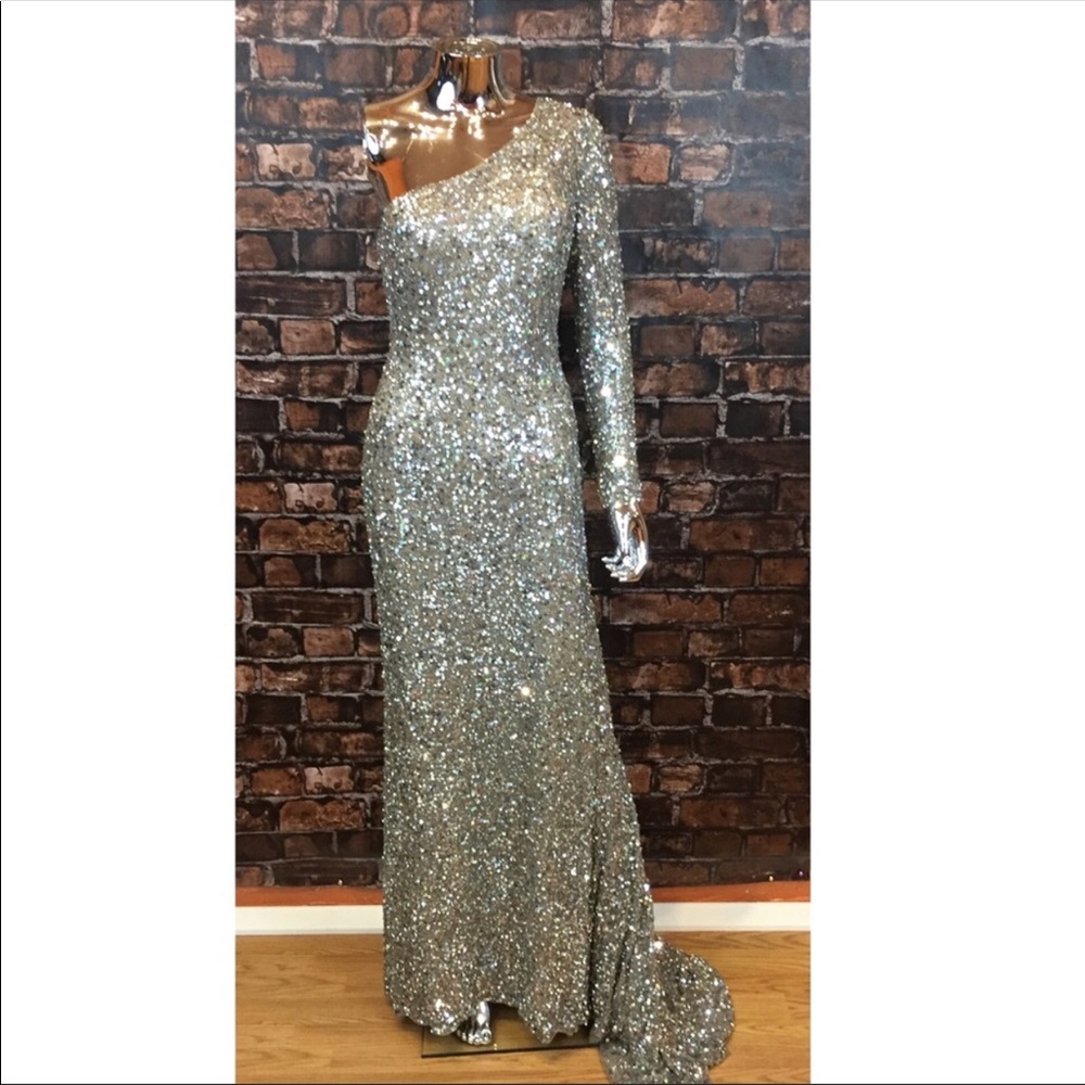 Elegant BG Haute Designer One Shoulder Gown
